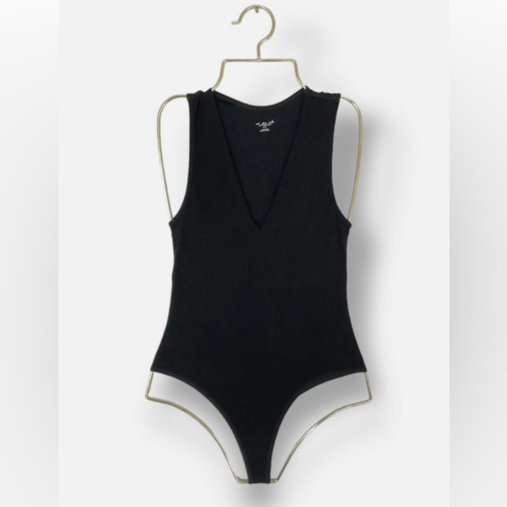 Urban Outfitters Seamless Plunging Bodysuit